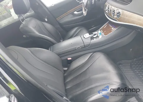 2017 Mercedes-Benz S 550 z USA, uszkodzony, nr VIN WDDUG8CB9HA308479